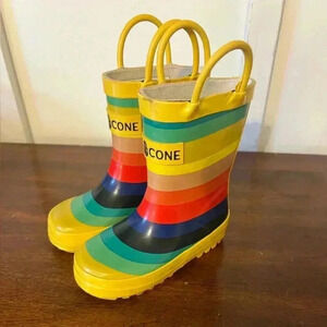 Love Cone brand Chasing Rainbows Rain Boot rain-boots size 5